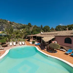 Guest house Guest House Villa Verde - Short Term Room Rentals, Torre delle Stelle